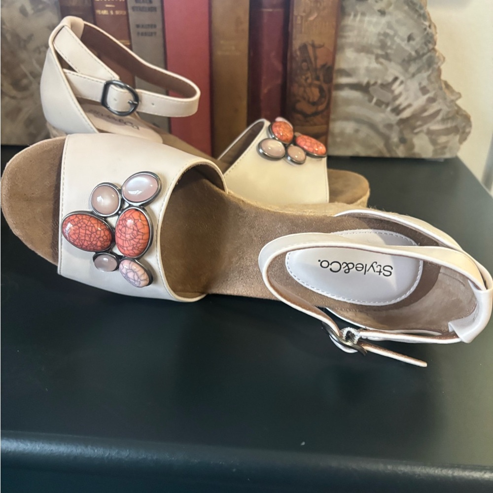 NWOT Cream Wedge Sandals with gem accent - Picture 8 of 8